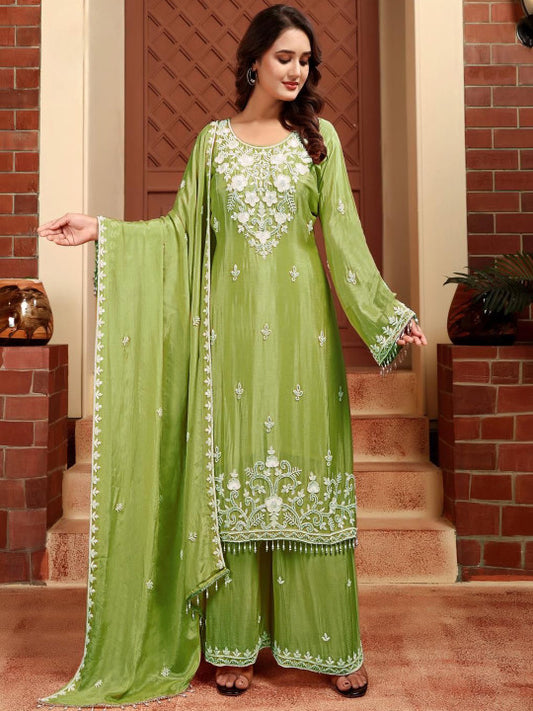 UDAY ENTERPRISE Women Floral Embroidered A-Line Kurta with Sharara & Dupatta