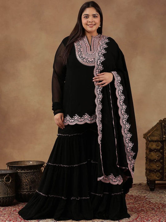 INDDUS PLUS Szie Floral Embroidered Thread Work Kurta