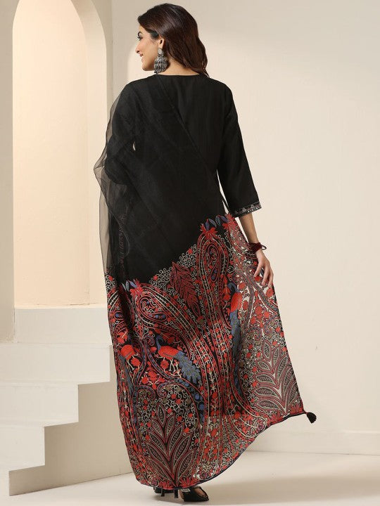 Ishin Floral Embroidered Thread Work Round Neck Straight Kurta with Trousers & Dupatta