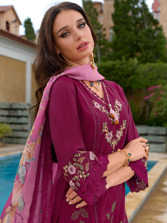 Indo Era Women Floral Embroidered Regular Thread Work Pure Silk Kurta with Trousers & With Dupatta