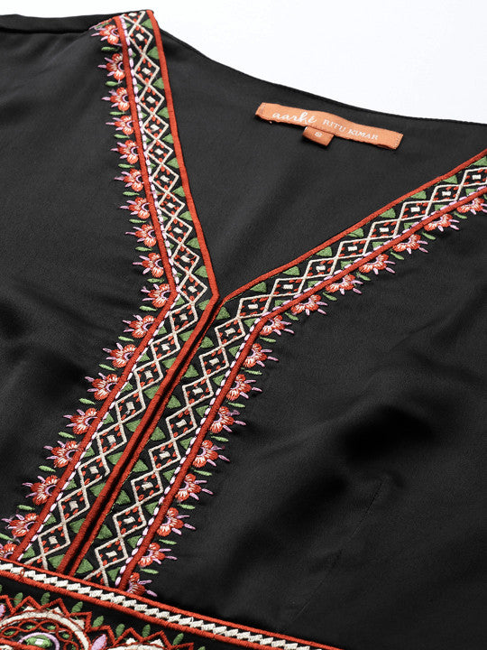 aarke Ritu Kumar Ethnic Motifs Embroidered Empire Thread Work Kurta Set