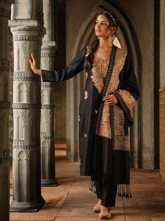 House of Chikankari HOC Crafts Aari Woven Kurta