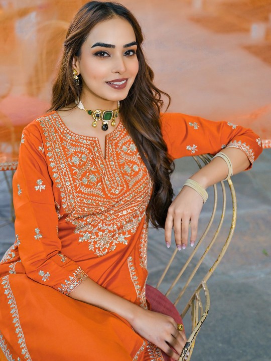 House of Pataudi Women Embroidered Regular Kurta