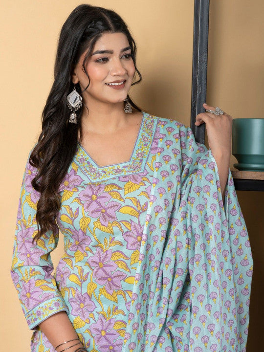 Floral Printed Square Neck Pure Cotton Straight Kurta With Trousers & Dupatta