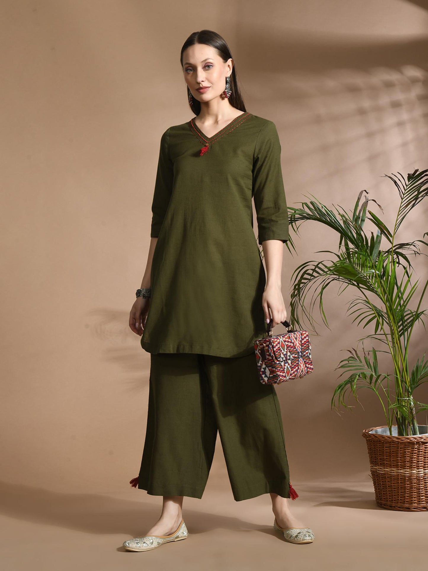 Cotton Solid/ Plain with Neckline Embroidered &amp; Beaded Green Co-Ord (Set of 2)