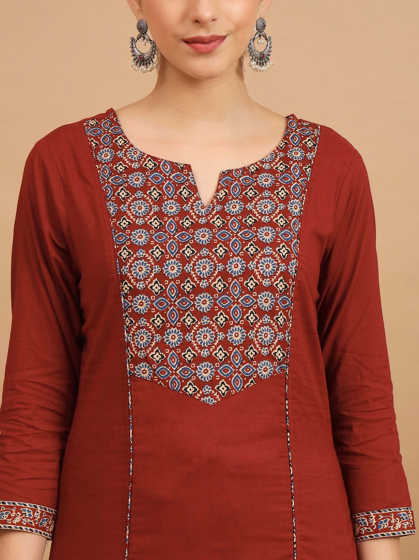 Women Floral Print Cotton Maroon Stitched Kurta Pant With Dupatta (Set of 3)