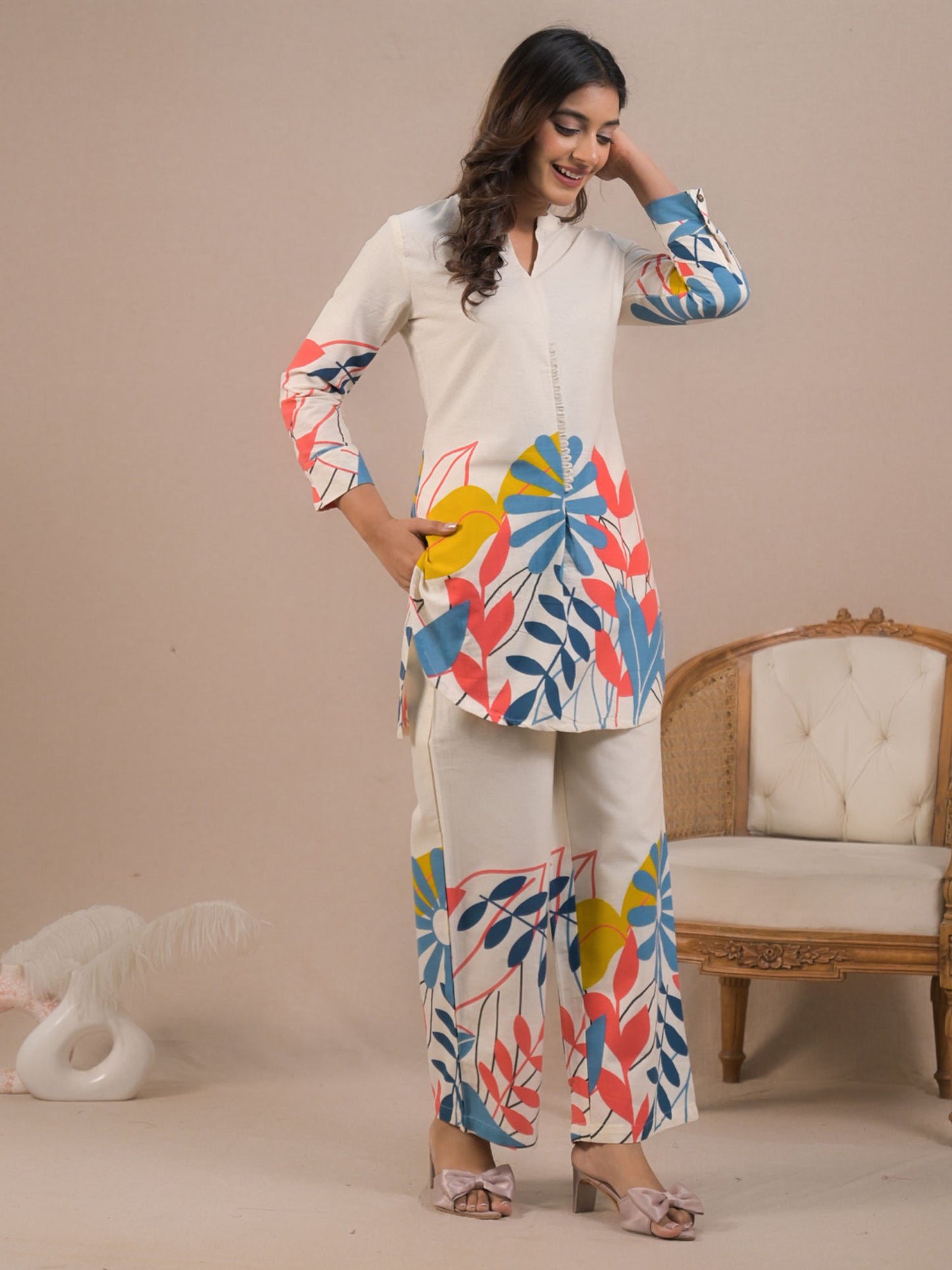 Curved Style Cotton Flex Fabric Off White Co-Ord (Set of 2)