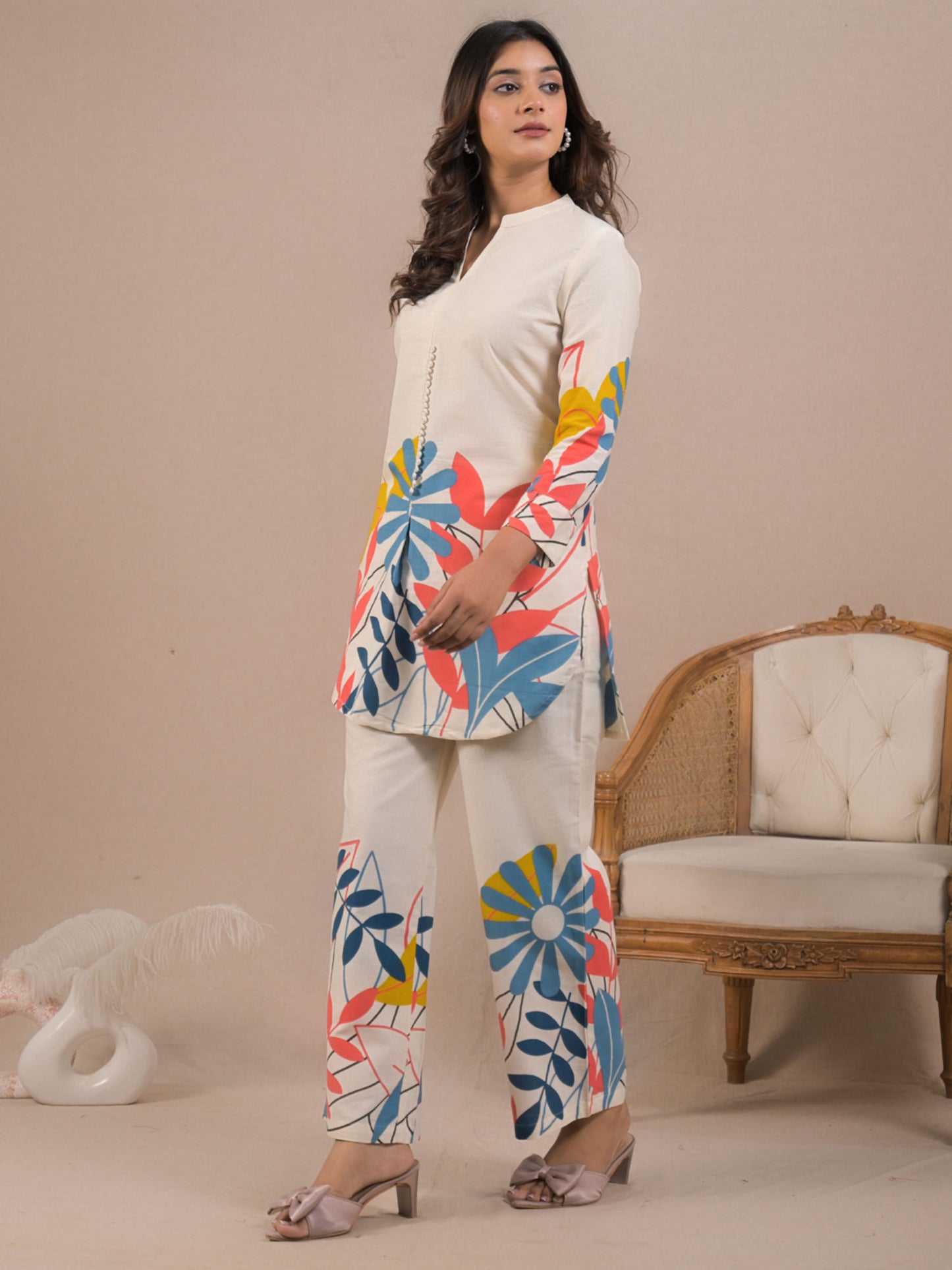 Curved Style Cotton Flex Fabric Off White Co-Ord (Set of 2)
