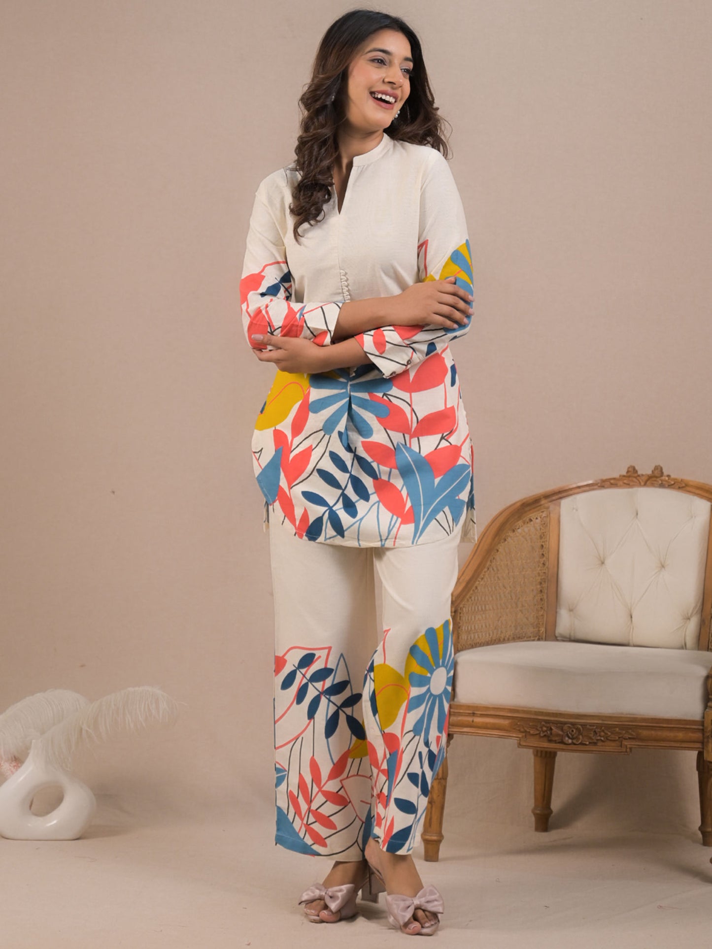 Curved Style Cotton Flex Fabric Off White Co-Ord (Set of 2)