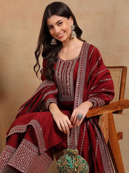 AHIKA Ethnic Motifs Embroidered Sequinned Kurta