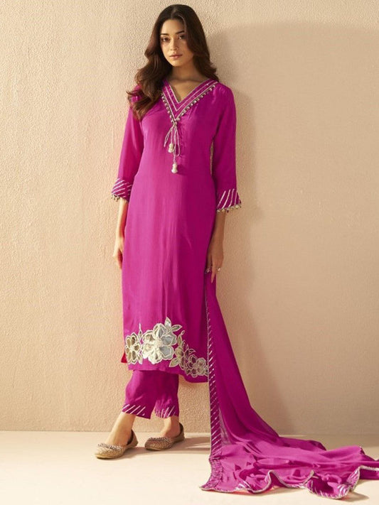 AUTUMN LANE Women Floral Embroidered Kurta with Trousers & Dupatta