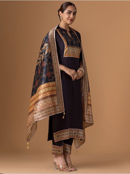 WOMEN PLUS Women Ethnic Motifs Yoke Design Beads and Stones Kurta with Trousers & Dupatta