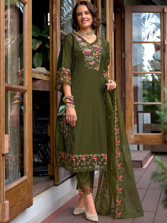 Indo Era Floral Embroidered V Neck Panelled A Line Kurta With Trousers & Dupatta
