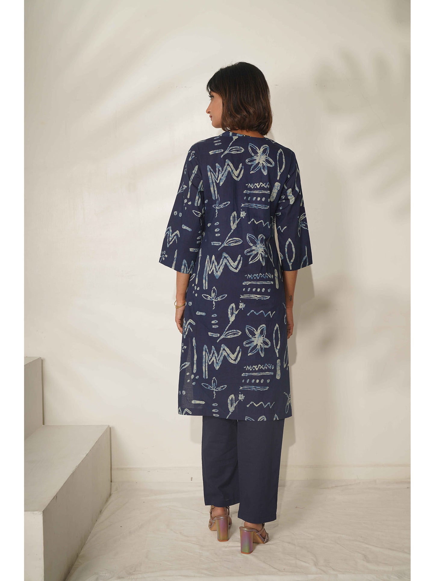 Women Abstract Printed Cotton Blue Co-Ord (Set of 2)