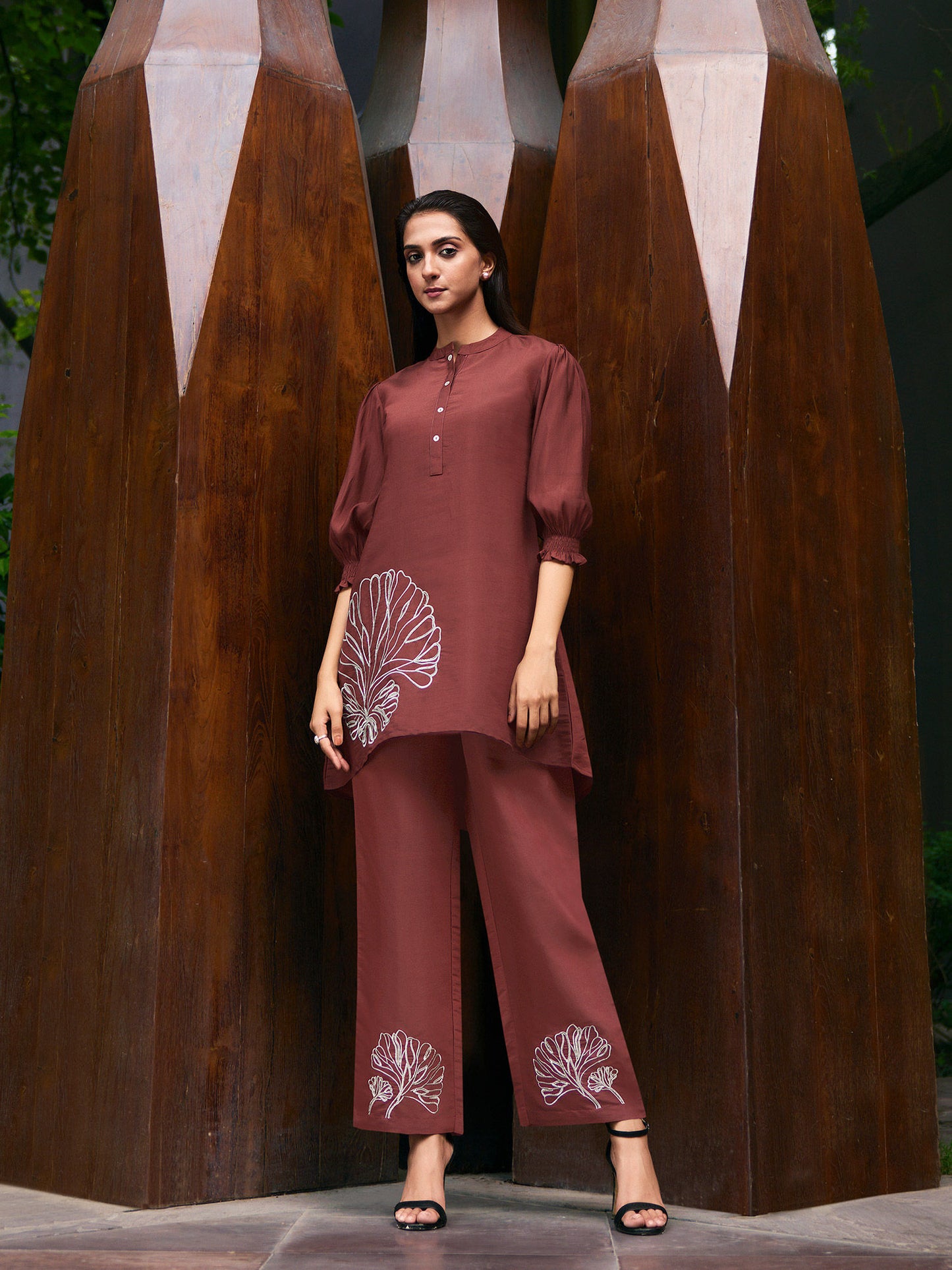 Brown Embroidered- Thread Work Co-ord (Set of 2)
