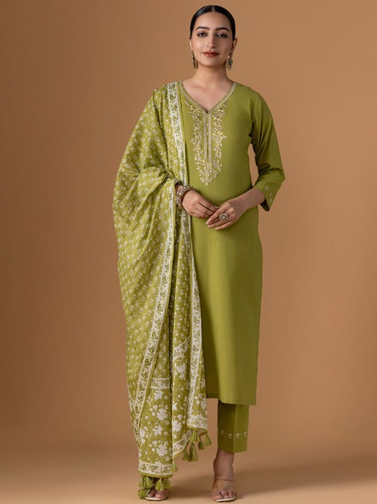 WOMEN PLUS Women Ethnic Motifs Printed Cotton Kurta with Trousers & Dupatta