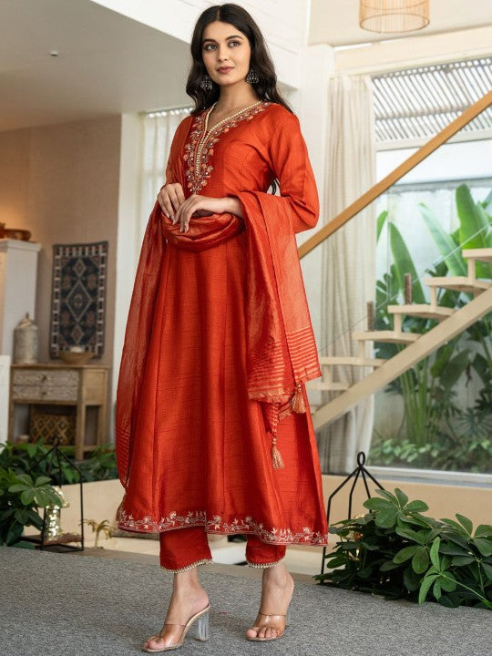 ANUSHEET Yoke Design Embroidered V-Neck Anarkali Pure Silk Kurta