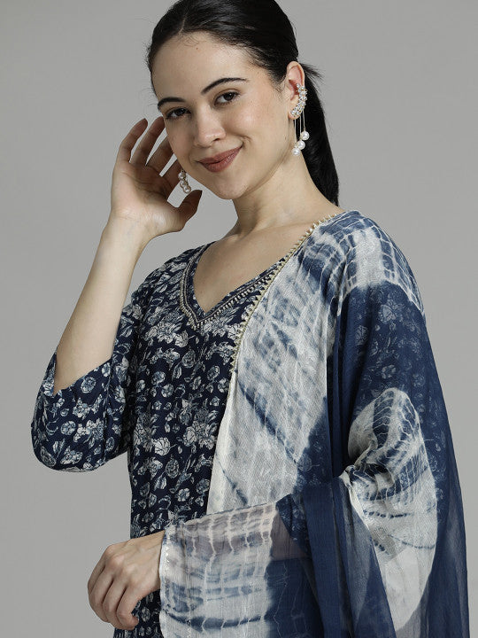 Jaipur Kurti Floral Printed Kurta Set With Tie-Dye Dupatta