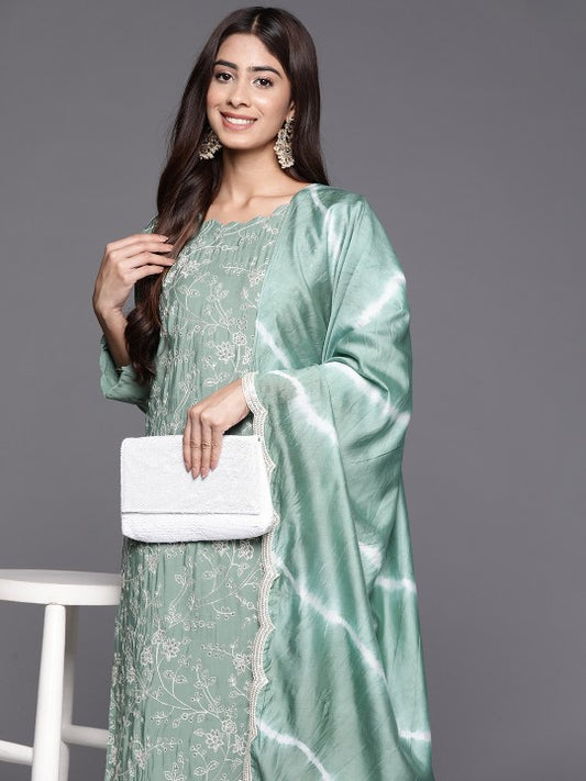 Varanga Women Floral Embroidered Thread Work Kurta