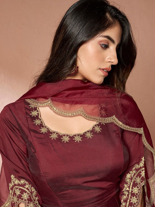 Inddus Ethnic Motifs Embroidered Pure Silk Kurta