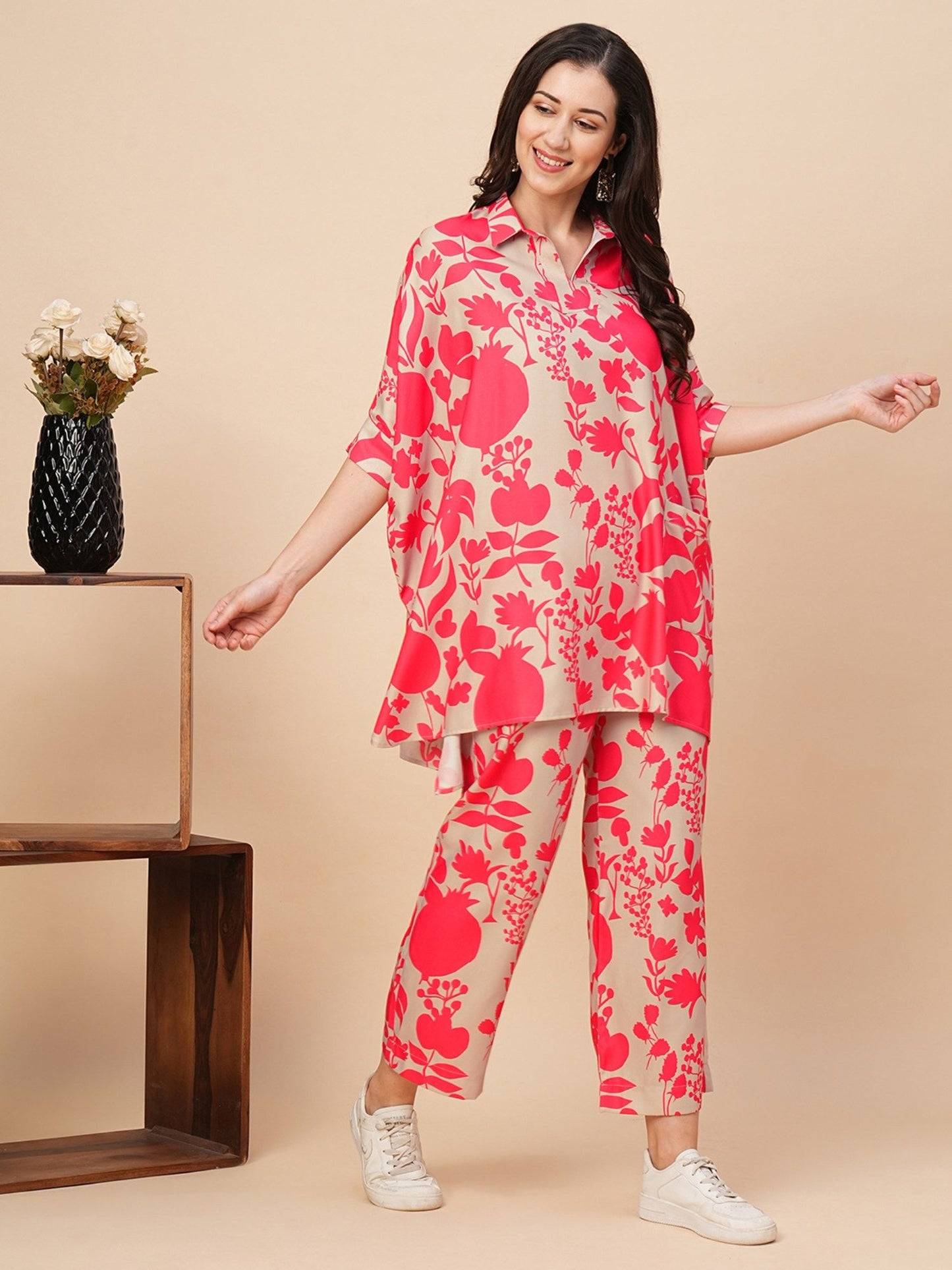 Women Beige &amp; Pink Allover Floral Print Shirt Style Kaftan Top &amp; Trousers Co-Ord Set