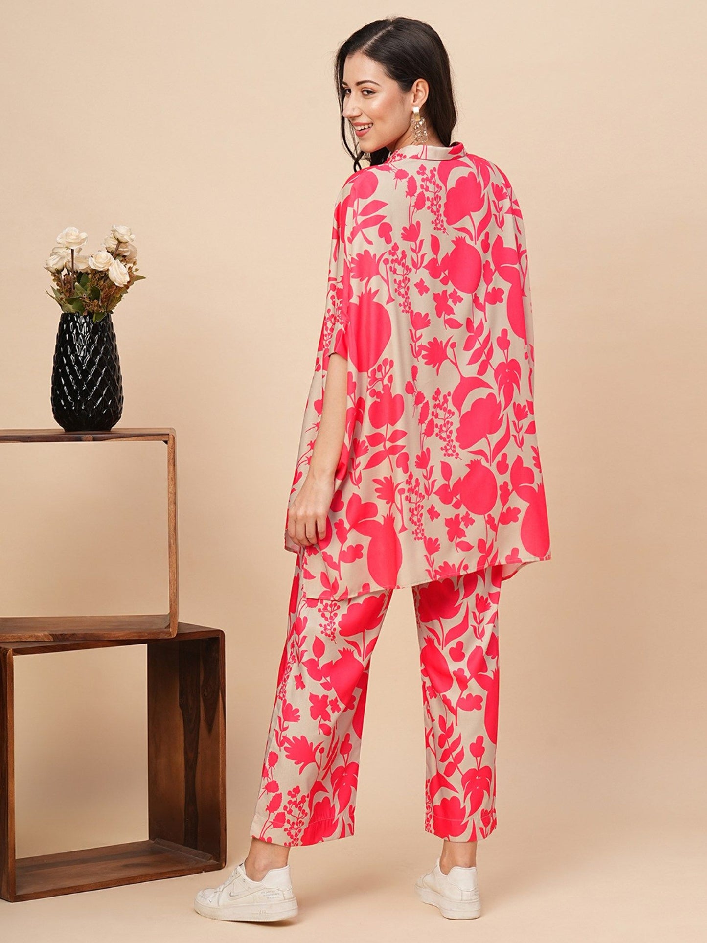 Women Beige &amp; Pink Allover Floral Print Shirt Style Kaftan Top &amp; Trousers Co-Ord Set