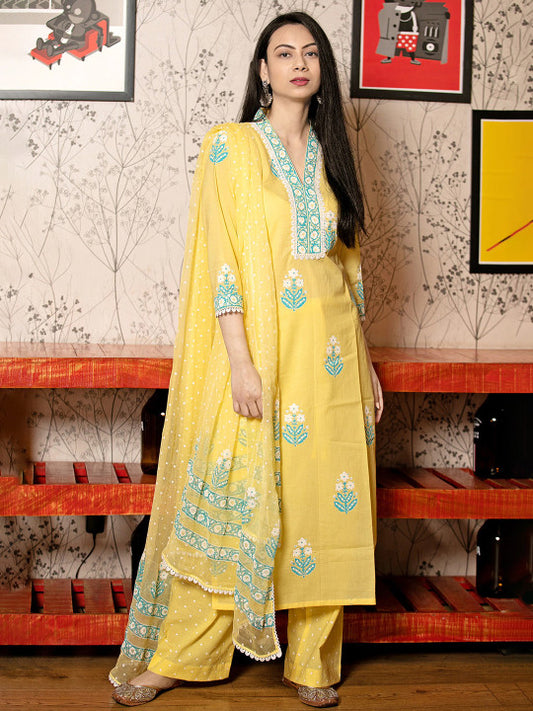 GoSriKi Floral Printed V-Neck Straight Kurta With Palazzos & Dupatta