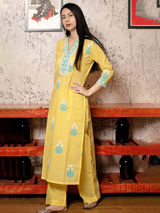 GoSriKi Floral Printed V-Neck Straight Kurta With Palazzos & Dupatta