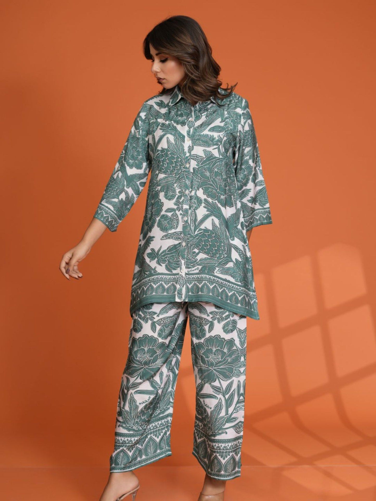 White and Green Leaf Printed Sequin Work Muslin Co-Ord (Set of 2)
