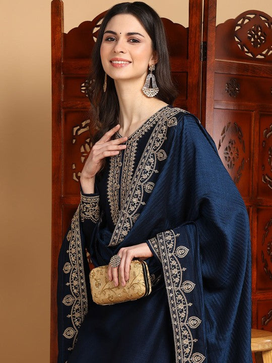 House of Pataudi Embroidered Straight Kurta