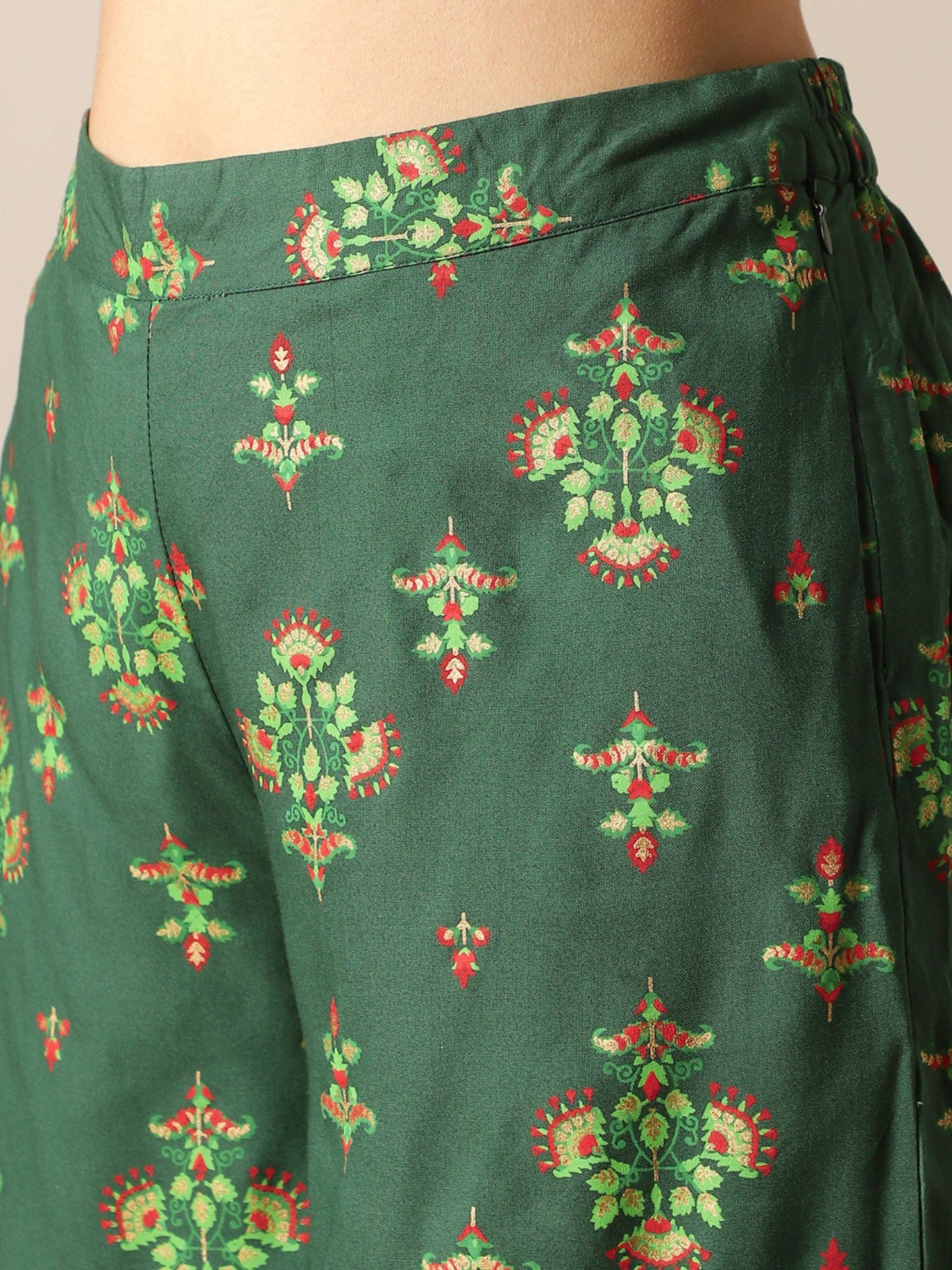 Women Green Embroidery Detail Mirror Work Ethnic Motifs Co-Ord Set