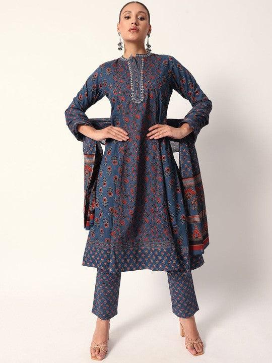Ishin Women Floral Printed Regular Pure Cotton Kurta