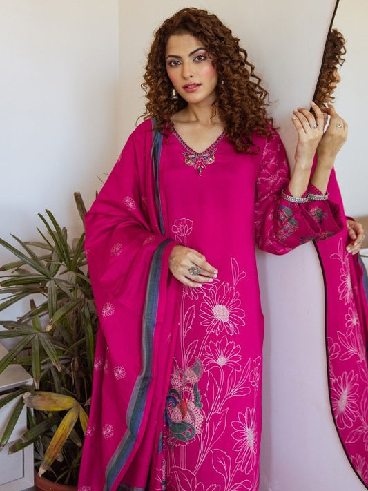 AUTUMN LANE Women Kabool Raspberry Suit Set