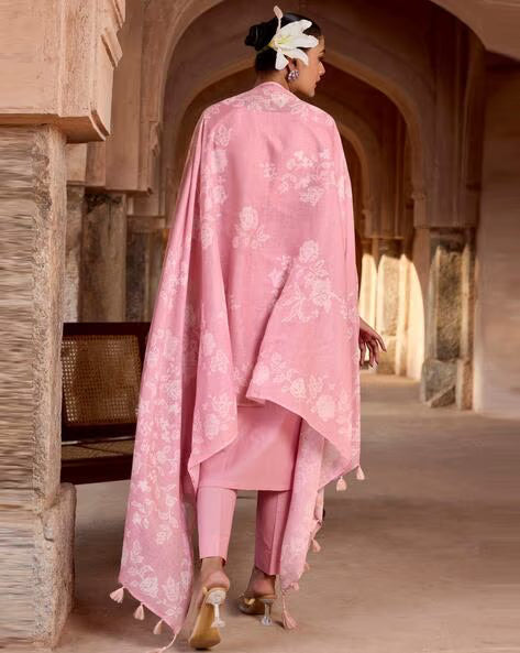 Women Round-Neck Straight Kurta Set