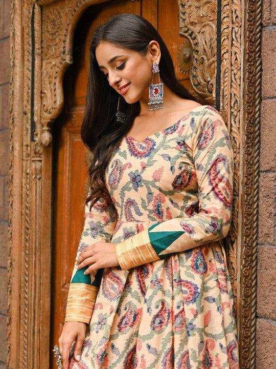 Vinya Ethnic Motifs Printed V-Neck Long Sleeves Fit & Flare Maxi Dress