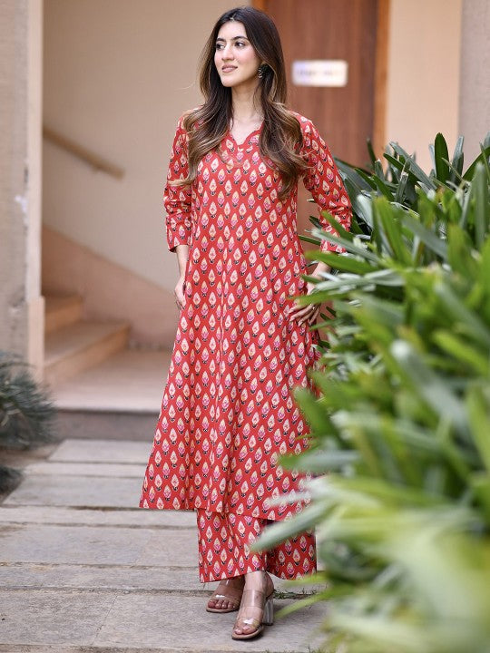 DIMPLE DESIGN STUDIO Floral Printed V-Neck Three-Quarter Sleeves Pure Cotton Co-ords Set