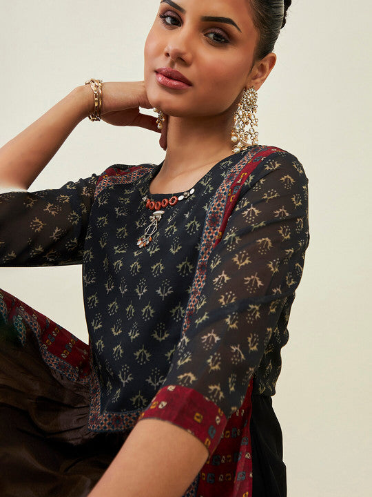 Neck Ethnic Motifs Printed Georgette Fit And Flare Ethnic Dress