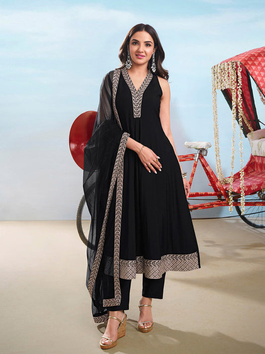 Inddus Women Zari & Sequinned Embroidered Anarkali Kurta Set with Dupatta
