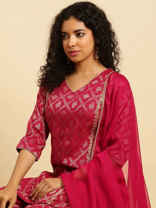 W Festive Striped Print Rayon Kurta