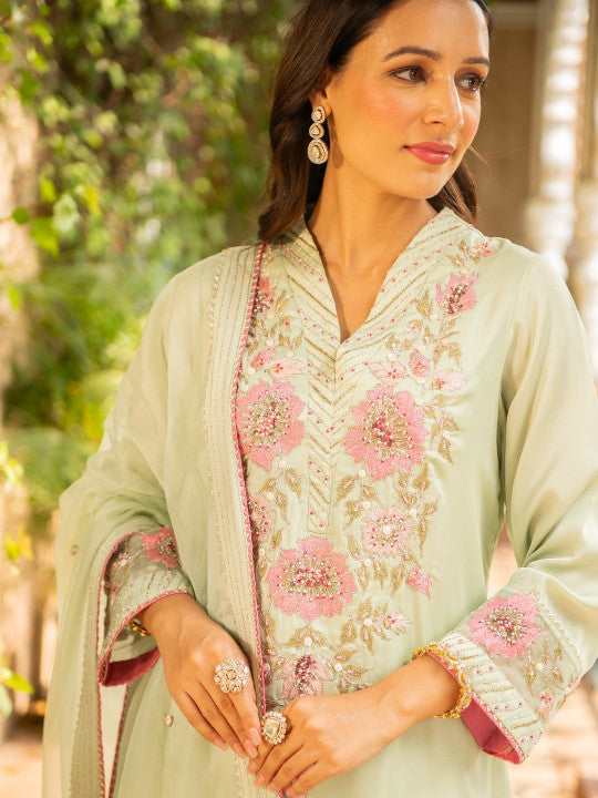 AJIESH OBEROI Floral Embroidered Regular Thread Work A-Line Kurta with Palazzos & With
