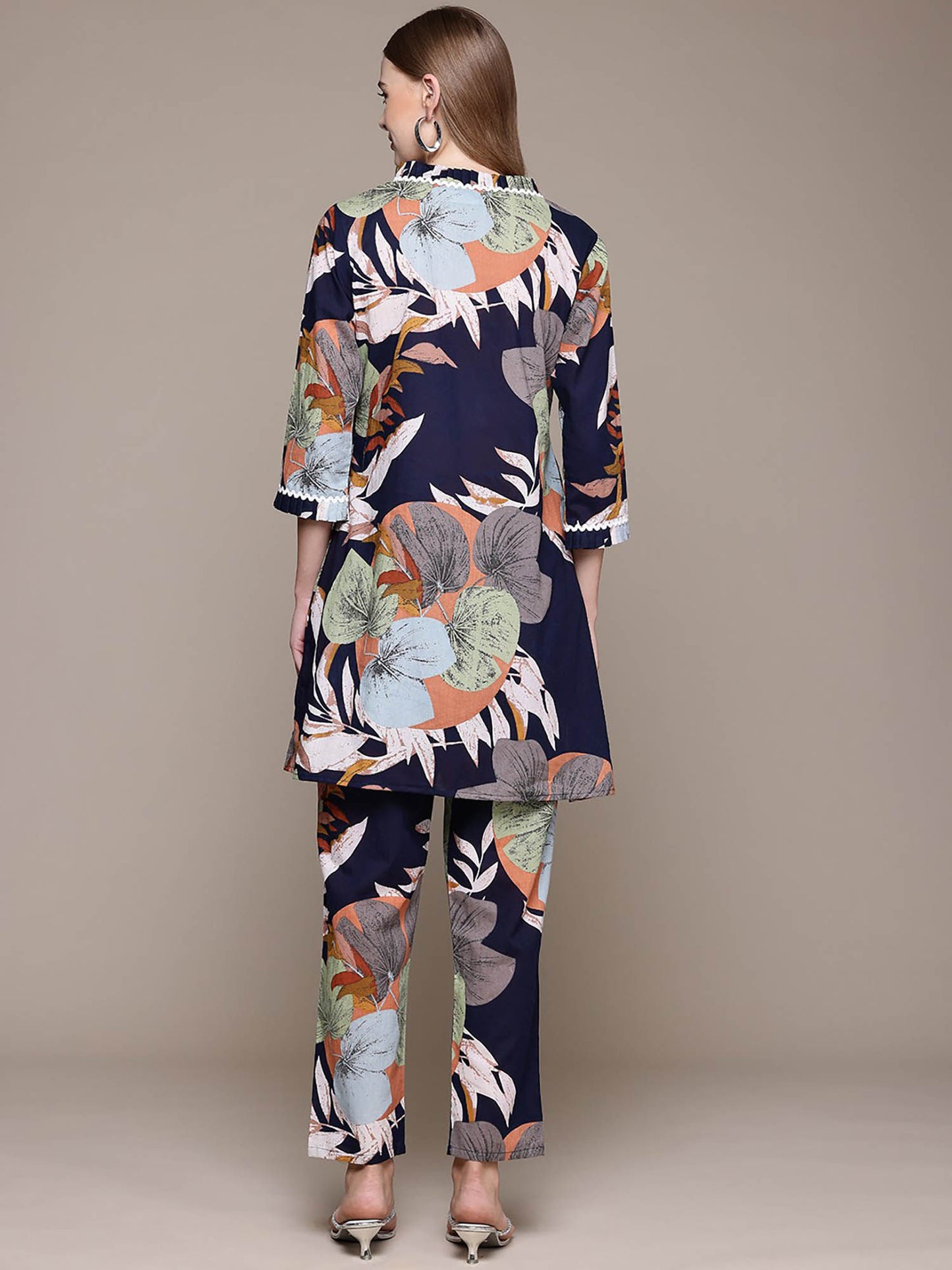 Straight Style Co-Ord (Set of 2)