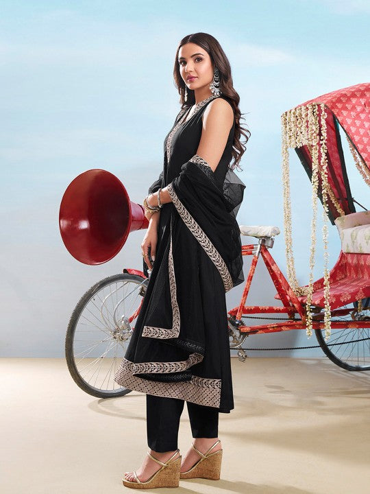 Inddus Women Zari & Sequinned Embroidered Anarkali Kurta