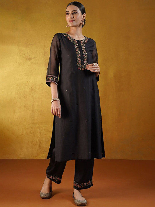 Ethnic Motifs Embroidered CottonSilk Regular Straight Kurta