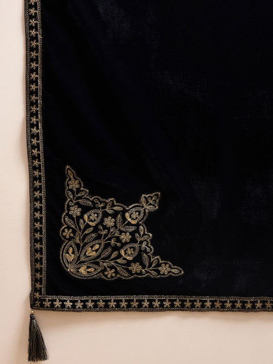 House of Pataudi Floral Embroidered Notch Neck Kurta