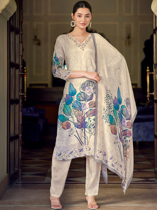 AVITRA Women Floral Printed Beads and Stones Kurta with Trousers & Dupatta