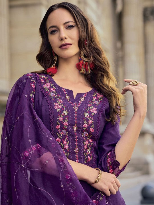 Floral Yoke Design Regular Beads and Stones Kurta With Trousers & Dupatta