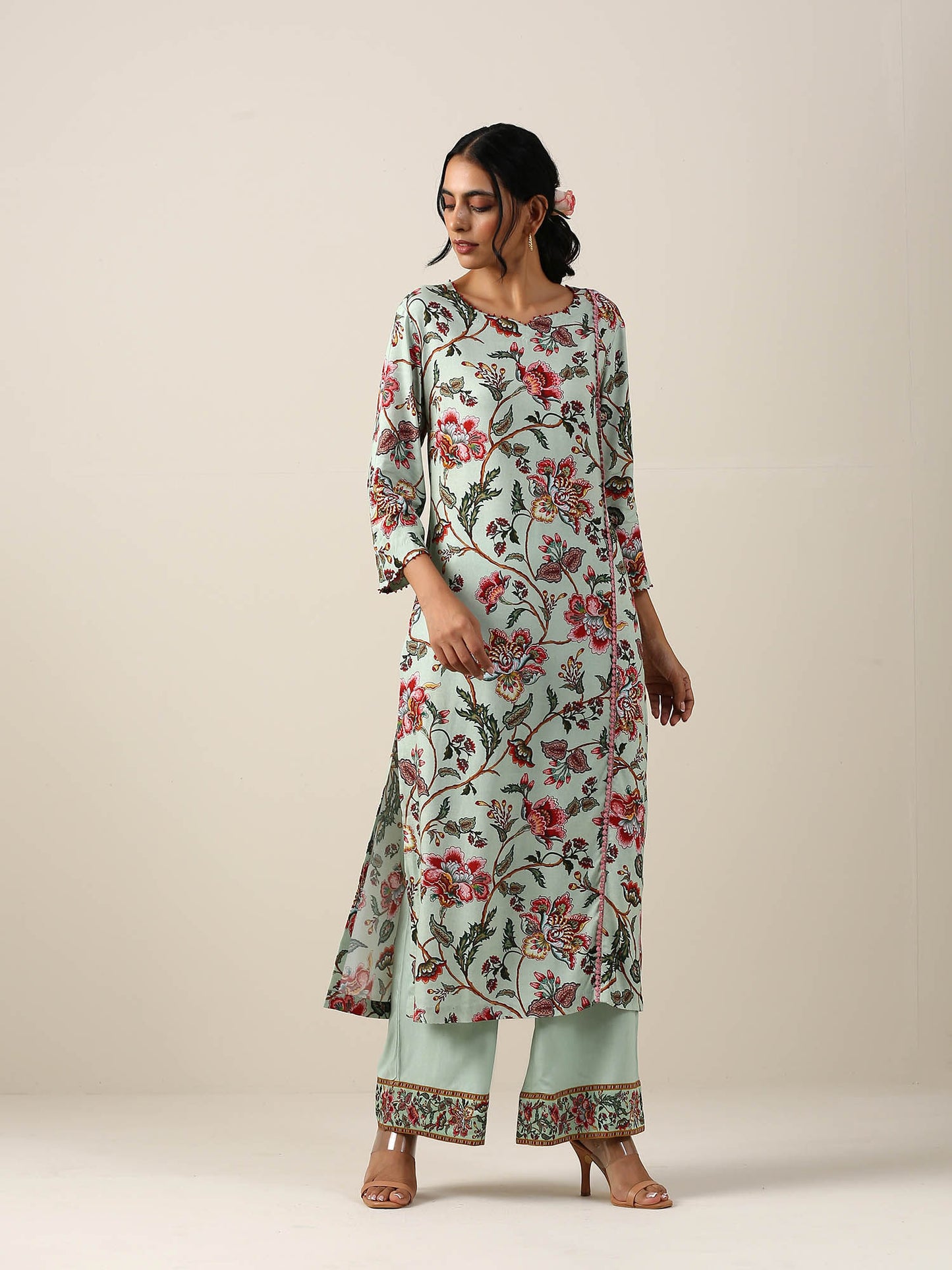 Green Jaal Kurta with Pant and Dupatta (Set of 3)