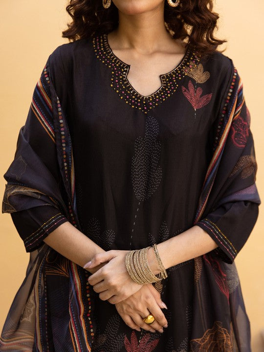 AUTUMN LANE Women Floral Embroidered Regular Thread Work Silk Georgette Kurta