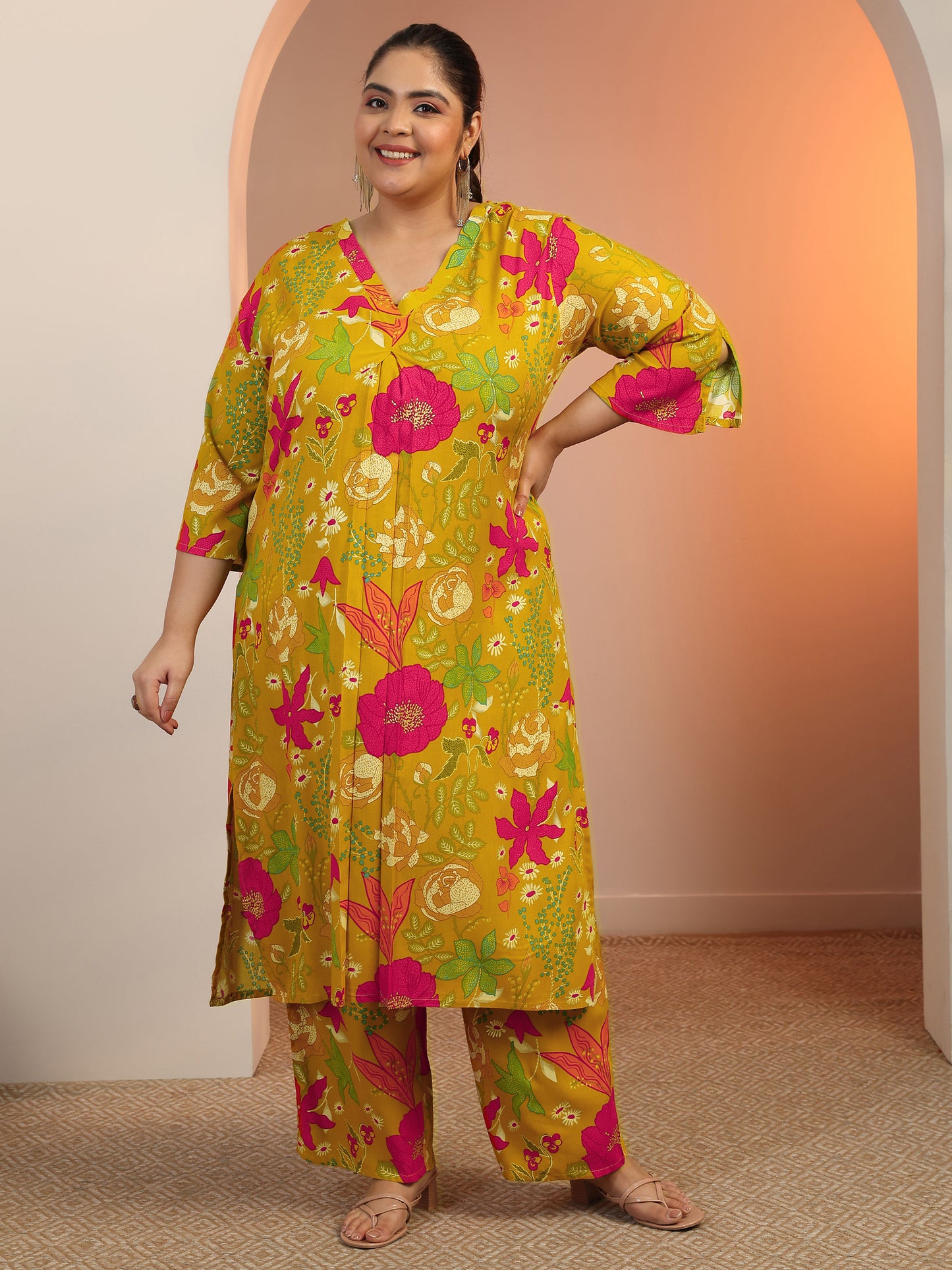 Women Mustard Floral Co-ord (Set of 2)