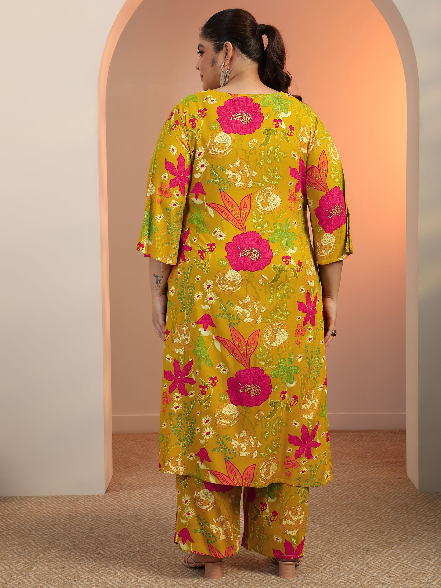 Women Mustard Floral Co-ord (Set of 2)